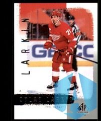 2020-21 SP Authentic 2000-01 Retro #R80 Dylan Larkin - Detroit Red Wings